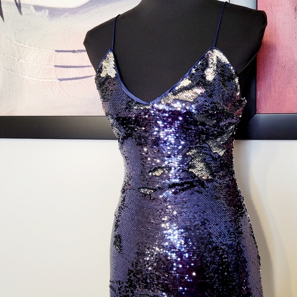 Honey Punch Sequin Dress NWT - Picture 2 of 2